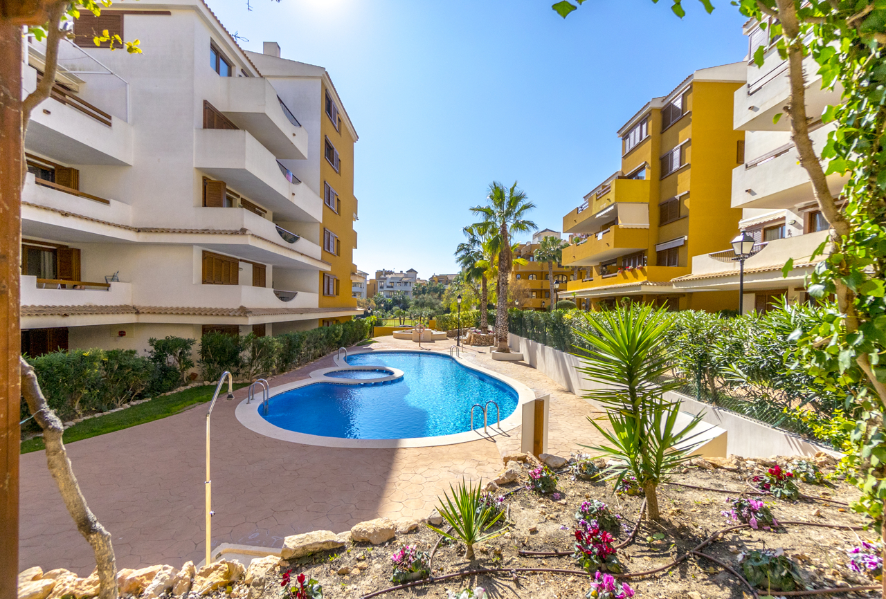 Apartment for Sale in Torrevieja, Alicante
