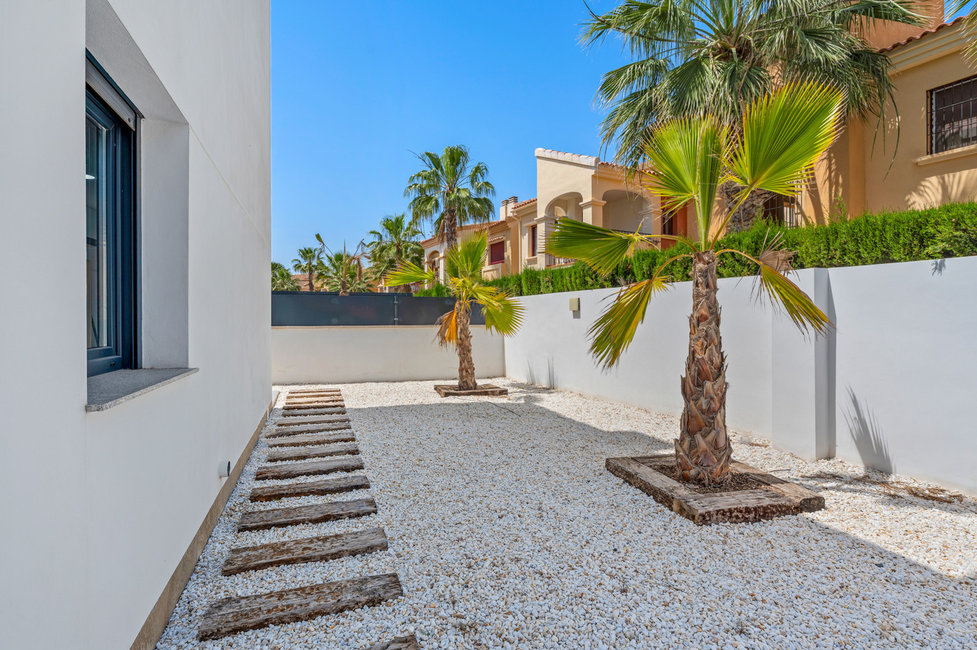 Villa for Sale in Torrevieja, Alicante
