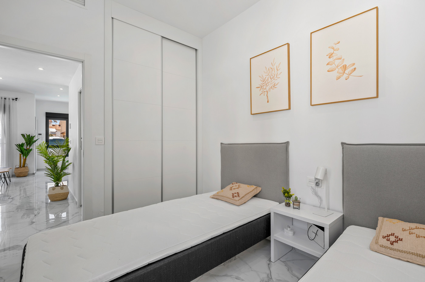 Villa for Sale in Torrevieja, Alicante