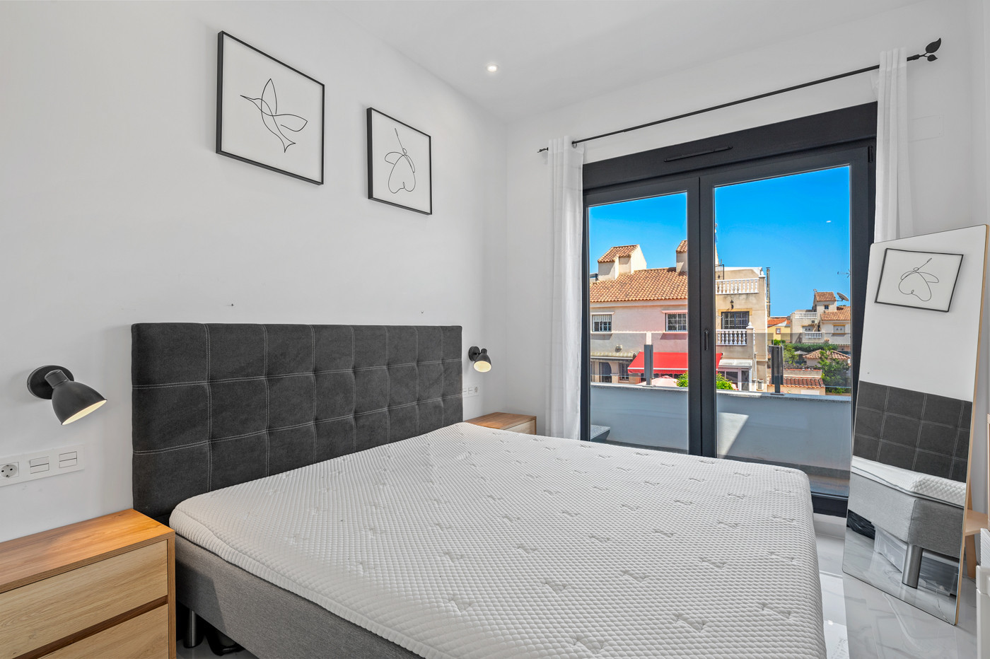Villa for Sale in Torrevieja, Alicante