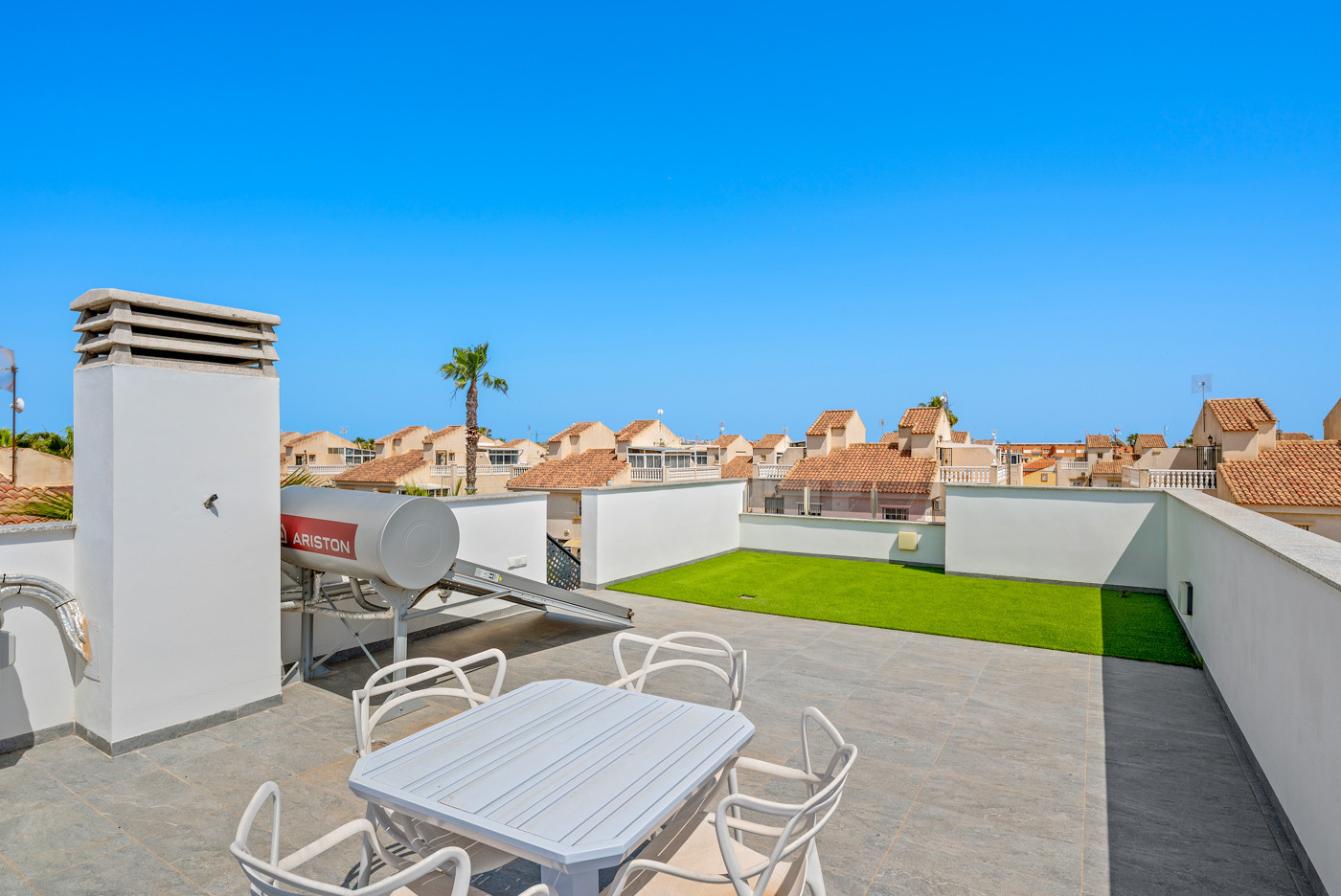 Villa for Sale in Torrevieja, Alicante