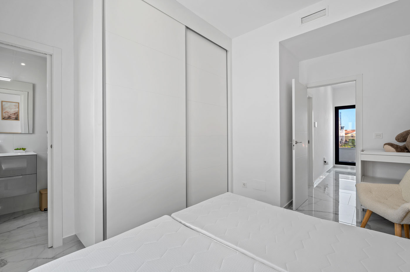 Villa for Sale in Torrevieja, Alicante