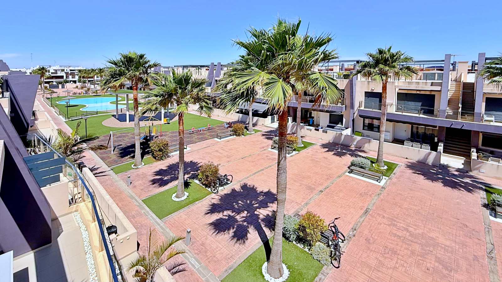 Penthouse for Sale in Pilar de La Horadada, Alicante
