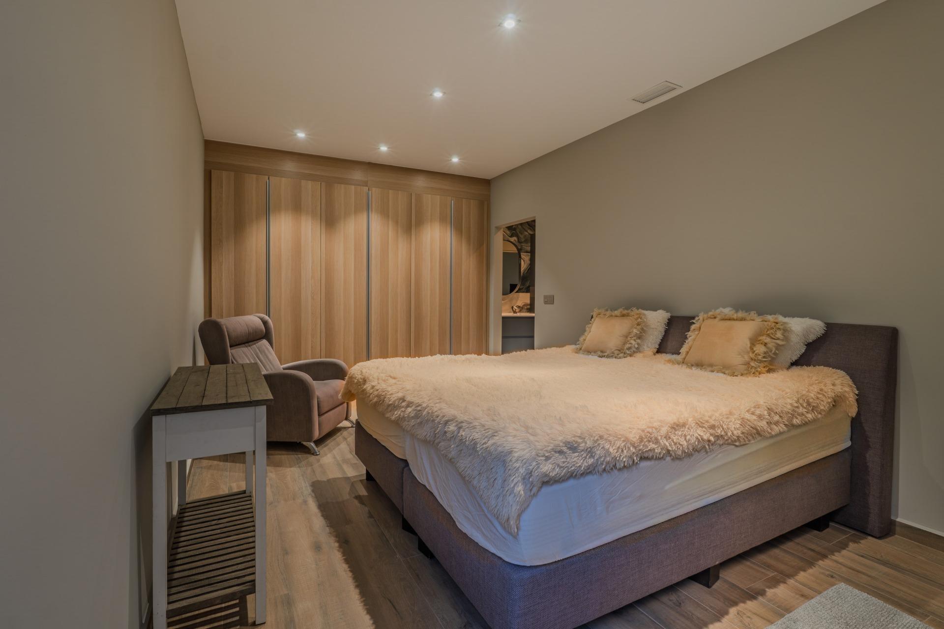Villa for Sale in Benijofar, Alicante