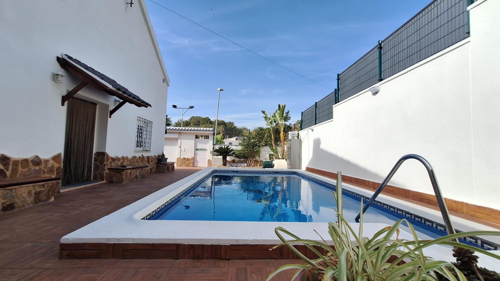 Apartment for Sale in Pilar de La Horadada, Alicante