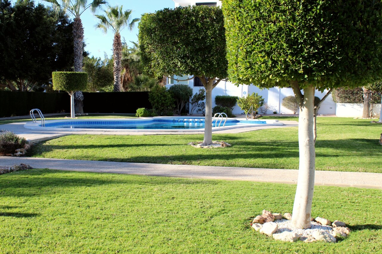 Apartment for Sale in Villamartin, Alicante