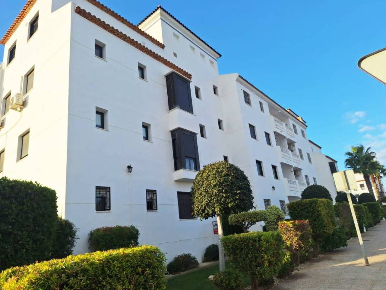 7060-apartment-for-sale-in-villamartin-3613960-large Apartment for Sale in Villamartin, Alicante