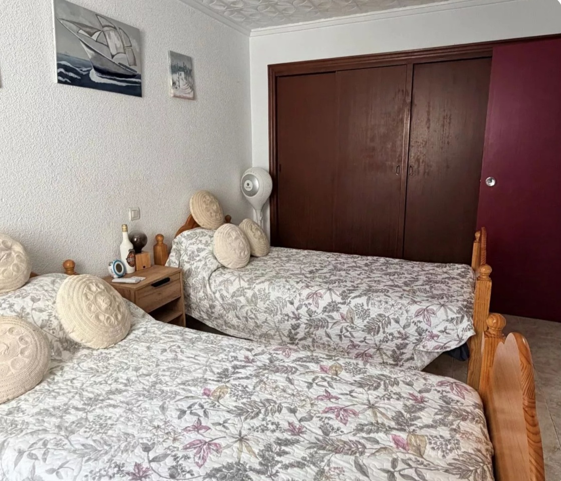 Apartment for Sale in Villamartin, Alicante
