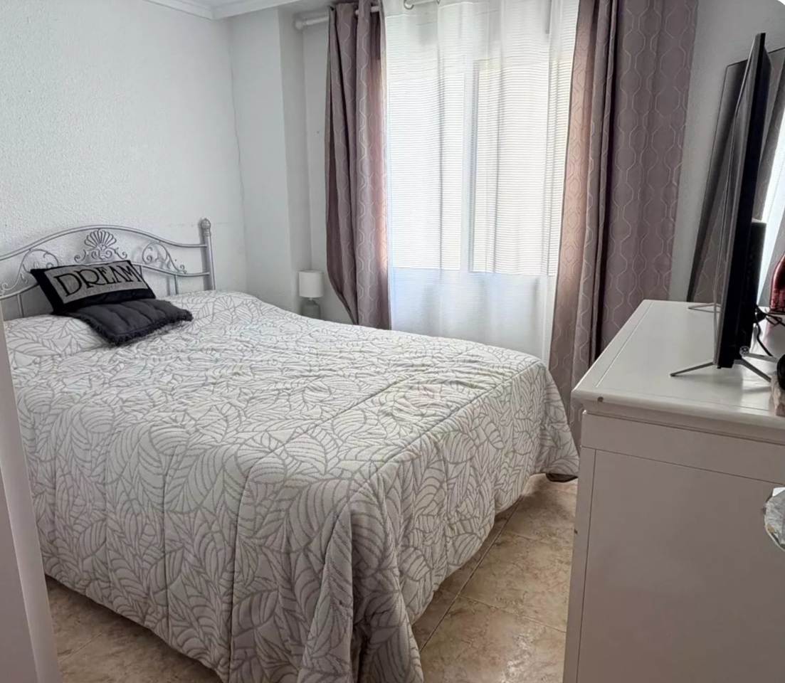 Apartment for Sale in Villamartin, Alicante