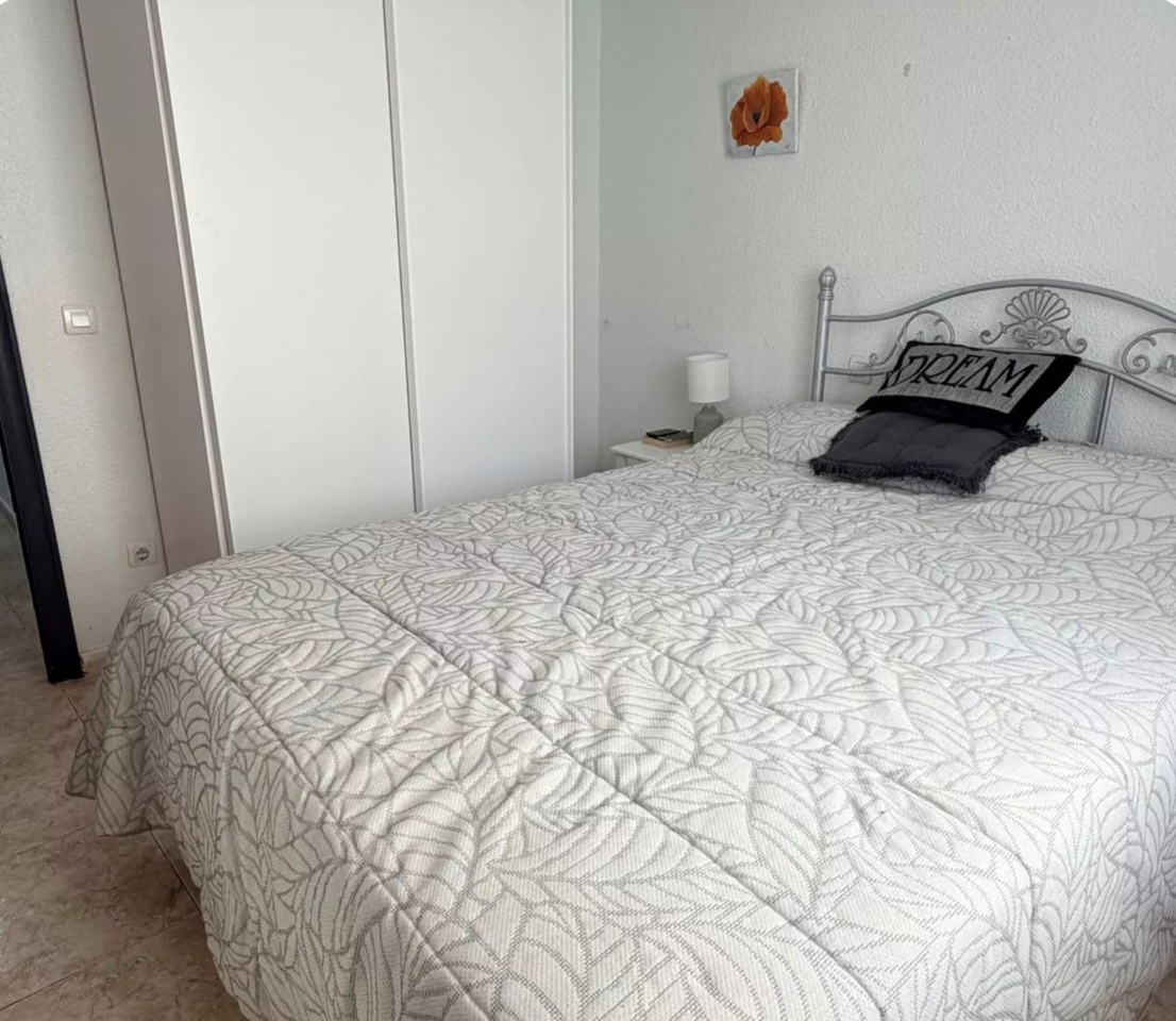 Apartment for Sale in Villamartin, Alicante