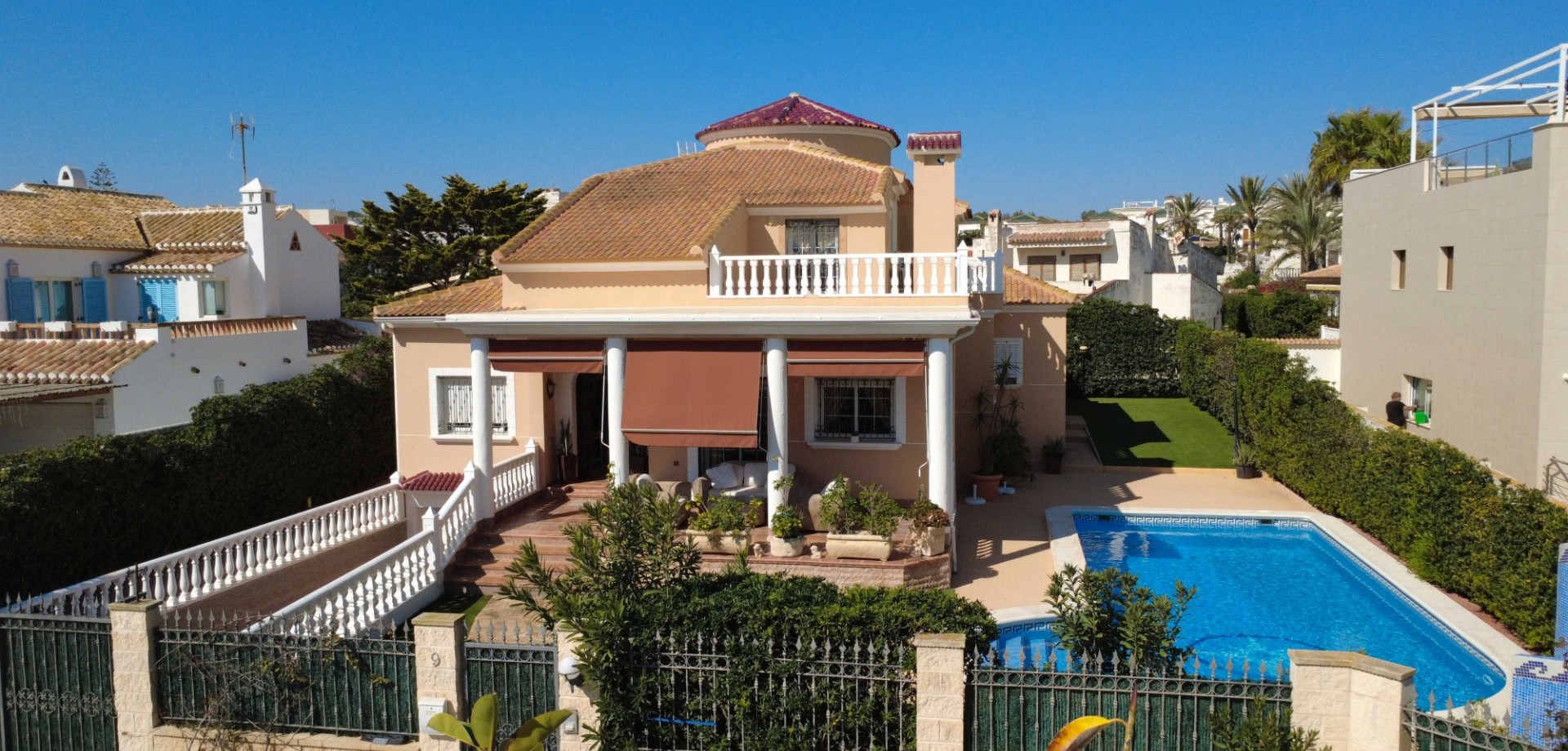 707519_xl Villa for Sale in Torrevieja, Alicante
