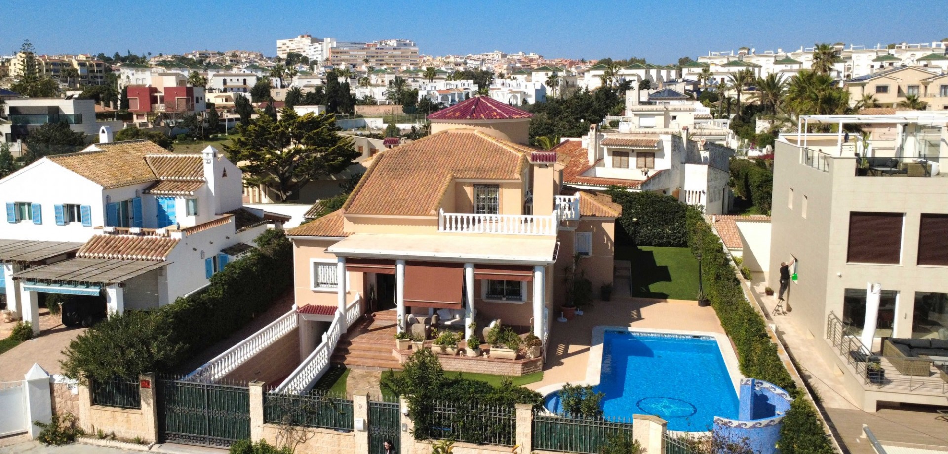 Villa for Sale in Torrevieja, Alicante