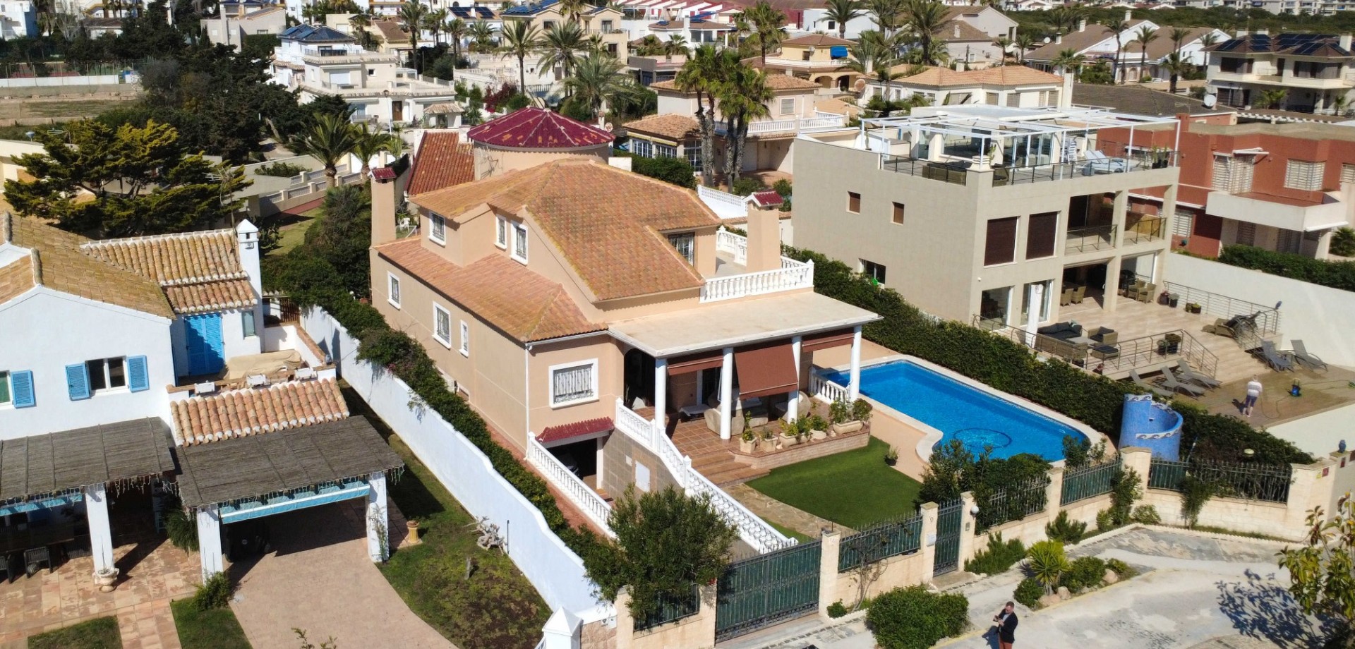Villa for Sale in Torrevieja, Alicante