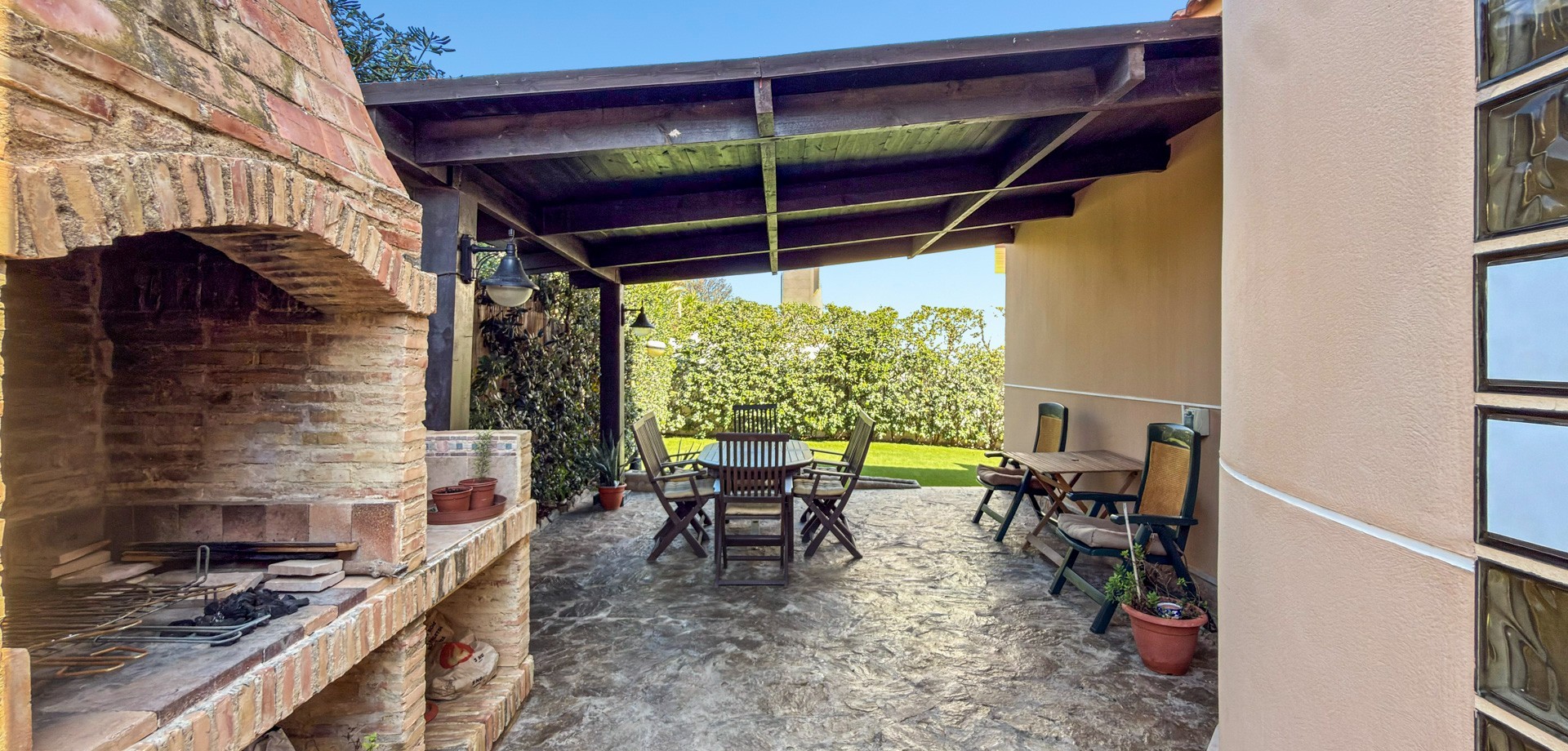 Villa for Sale in Torrevieja, Alicante