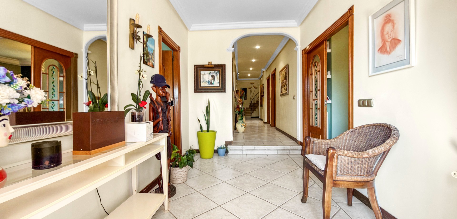 Villa for Sale in Torrevieja, Alicante
