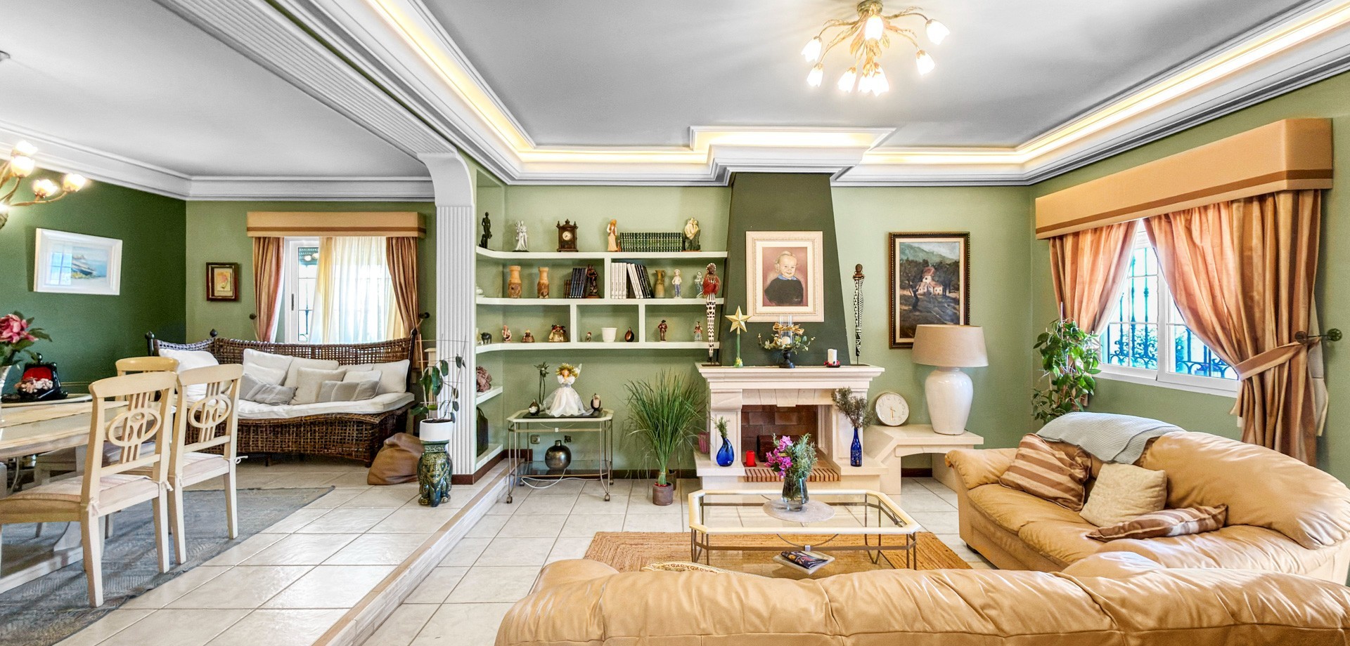 Villa for Sale in Torrevieja, Alicante