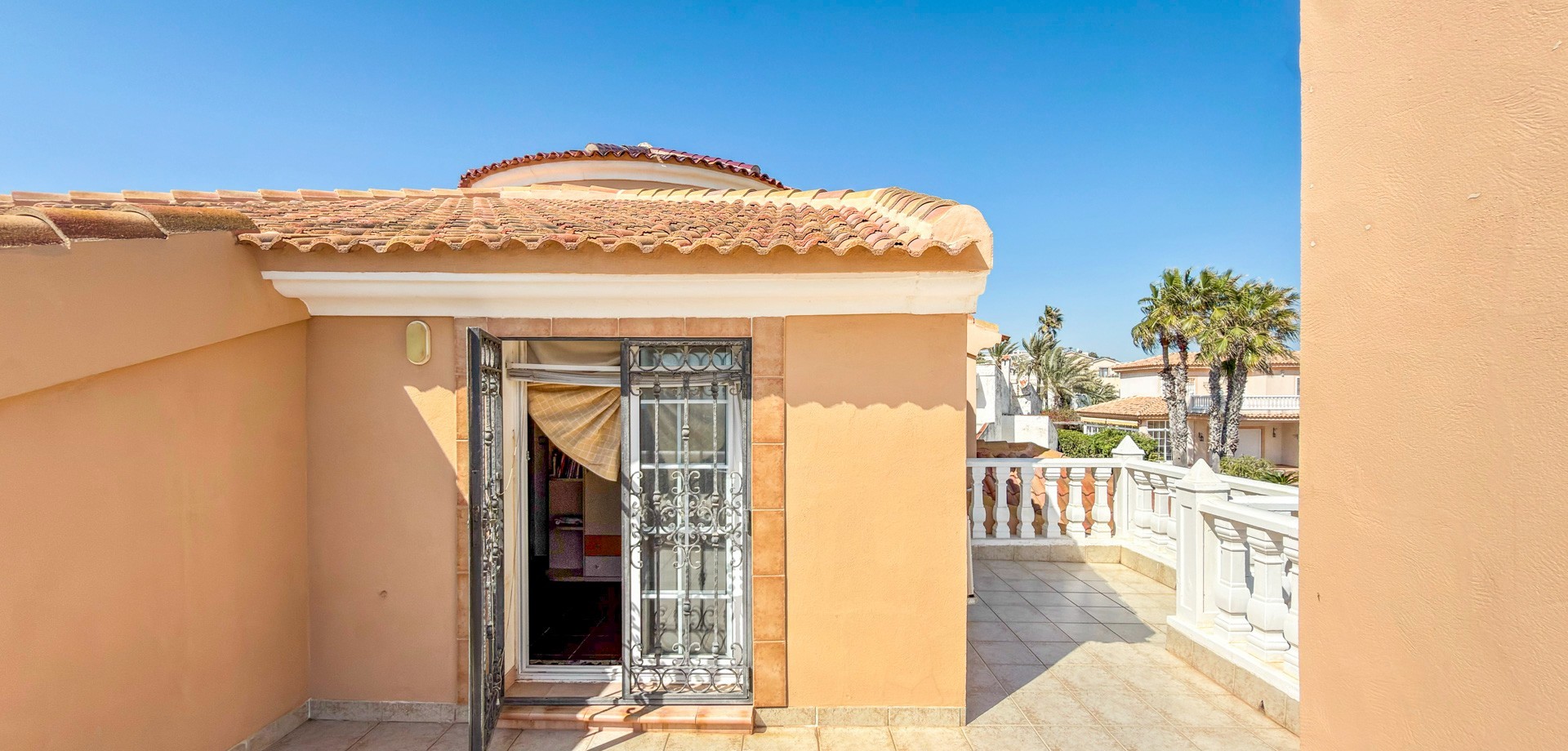 Villa for Sale in Torrevieja, Alicante
