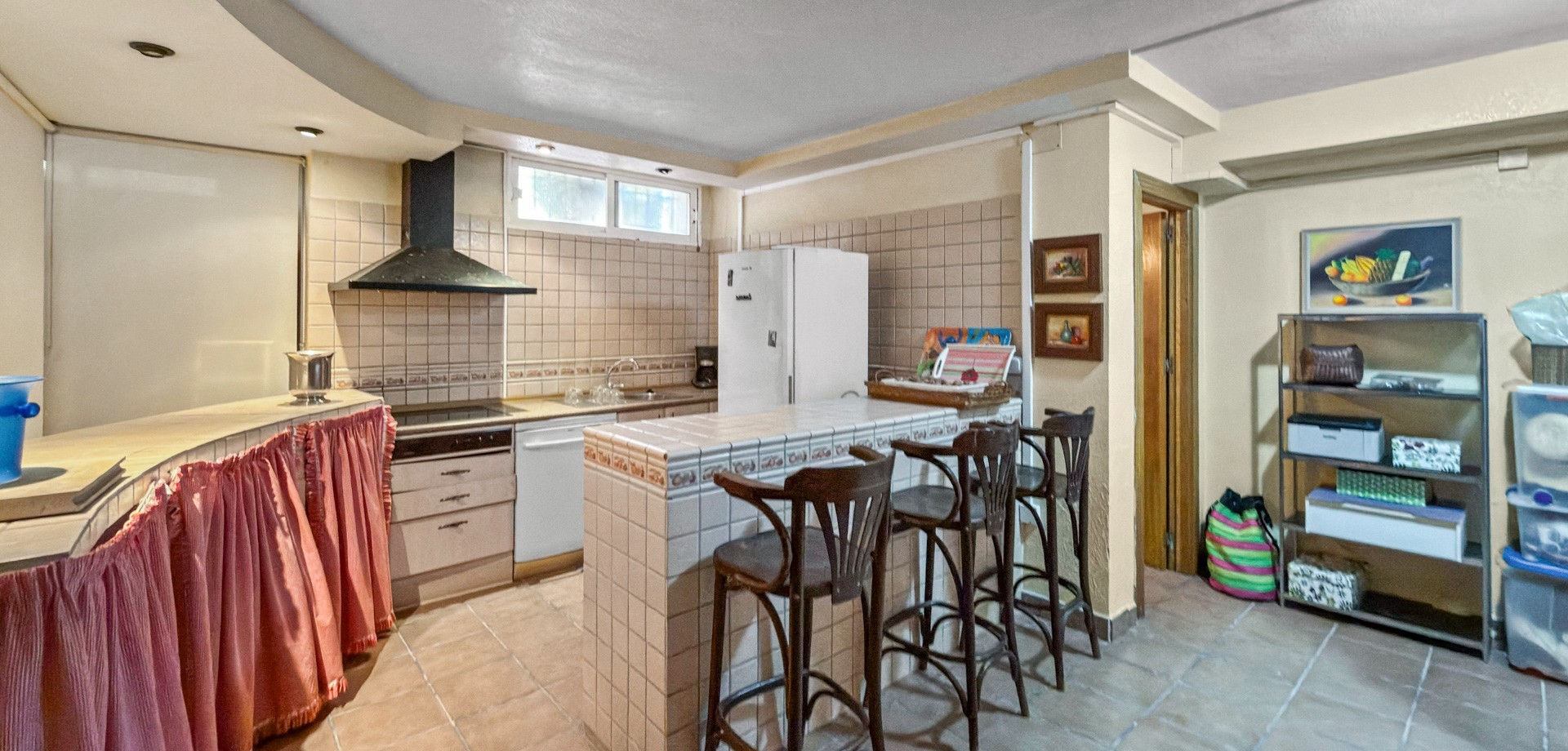Villa for Sale in Torrevieja, Alicante
