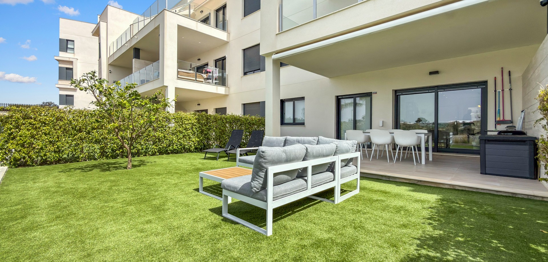 Apartment for Sale in Pilar de La Horadada, Alicante