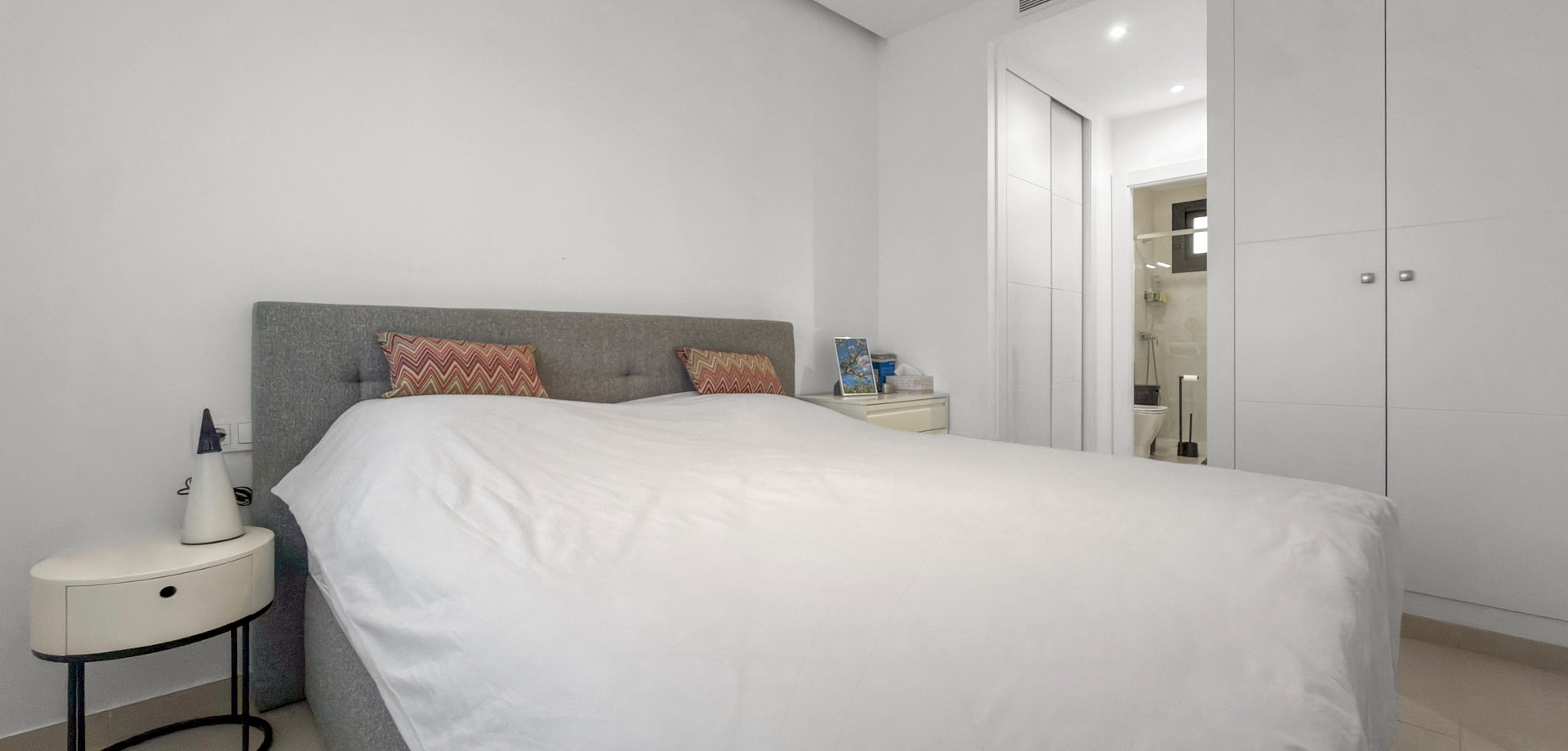 Apartment for Sale in Pilar de La Horadada, Alicante