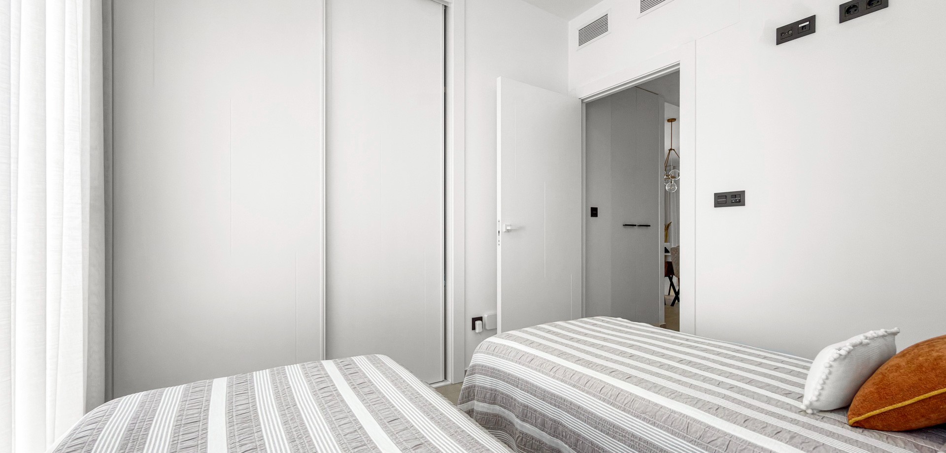 Apartment for Sale in Torrevieja, Alicante