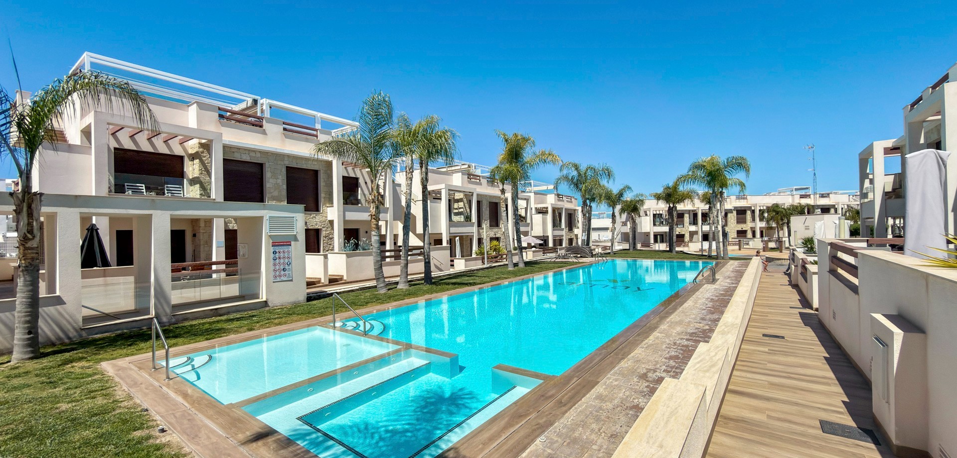 Apartment for Sale in Torrevieja, Alicante