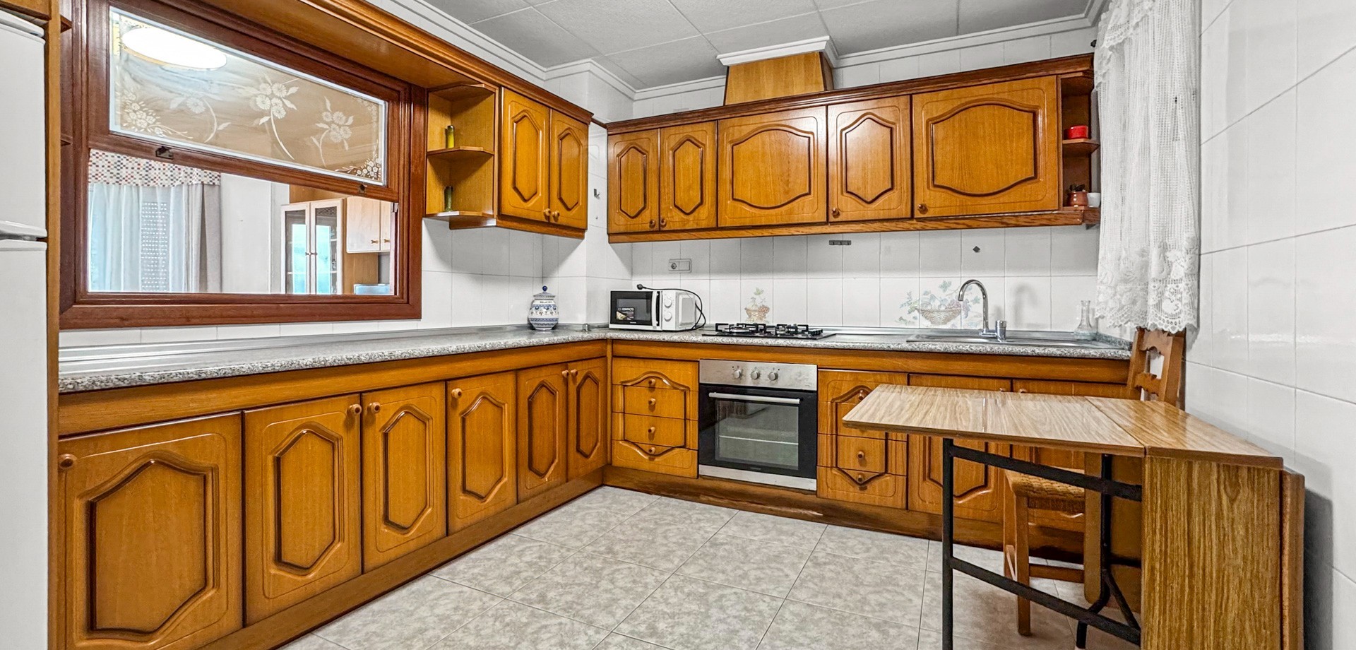 Apartment for Sale in Torrevieja, Alicante