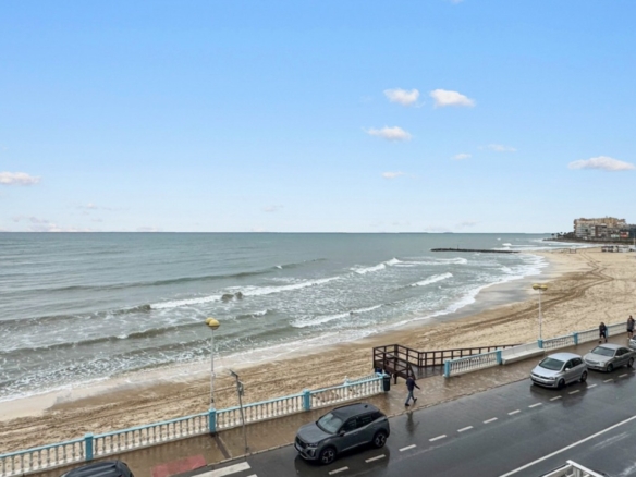 Apartment for Sale in Torrevieja, Alicante