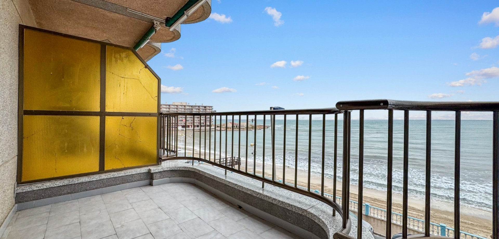 Apartment for Sale in Torrevieja, Alicante