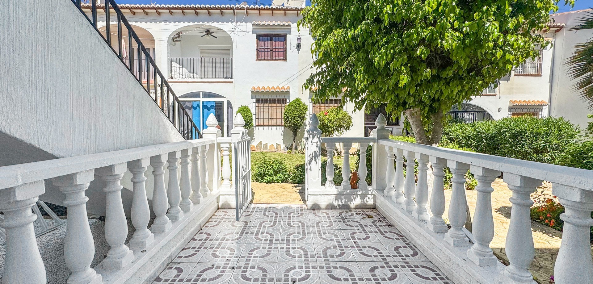 Bungalow for Sale in Torrevieja, Alicante
