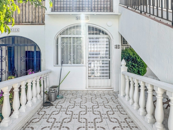 Bungalow for Sale in Torrevieja, Alicante