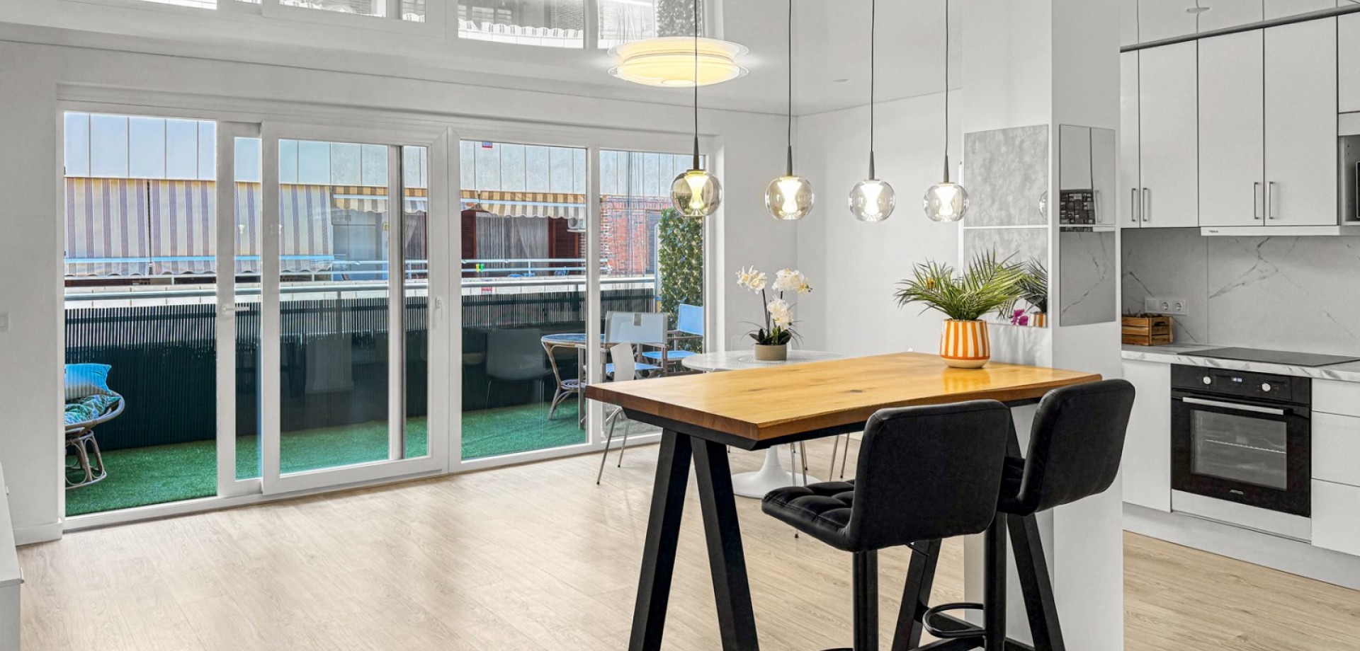 Apartment for Sale in Torrevieja, Alicante