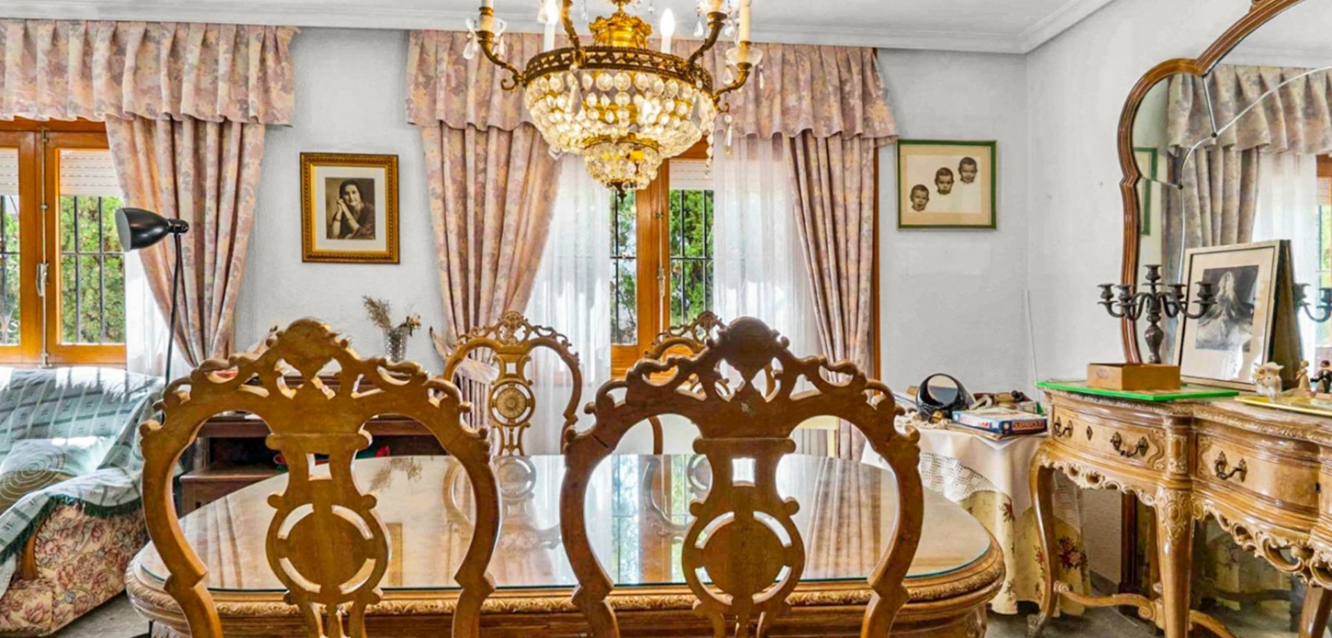 Villa for Sale in Torrevieja, Alicante