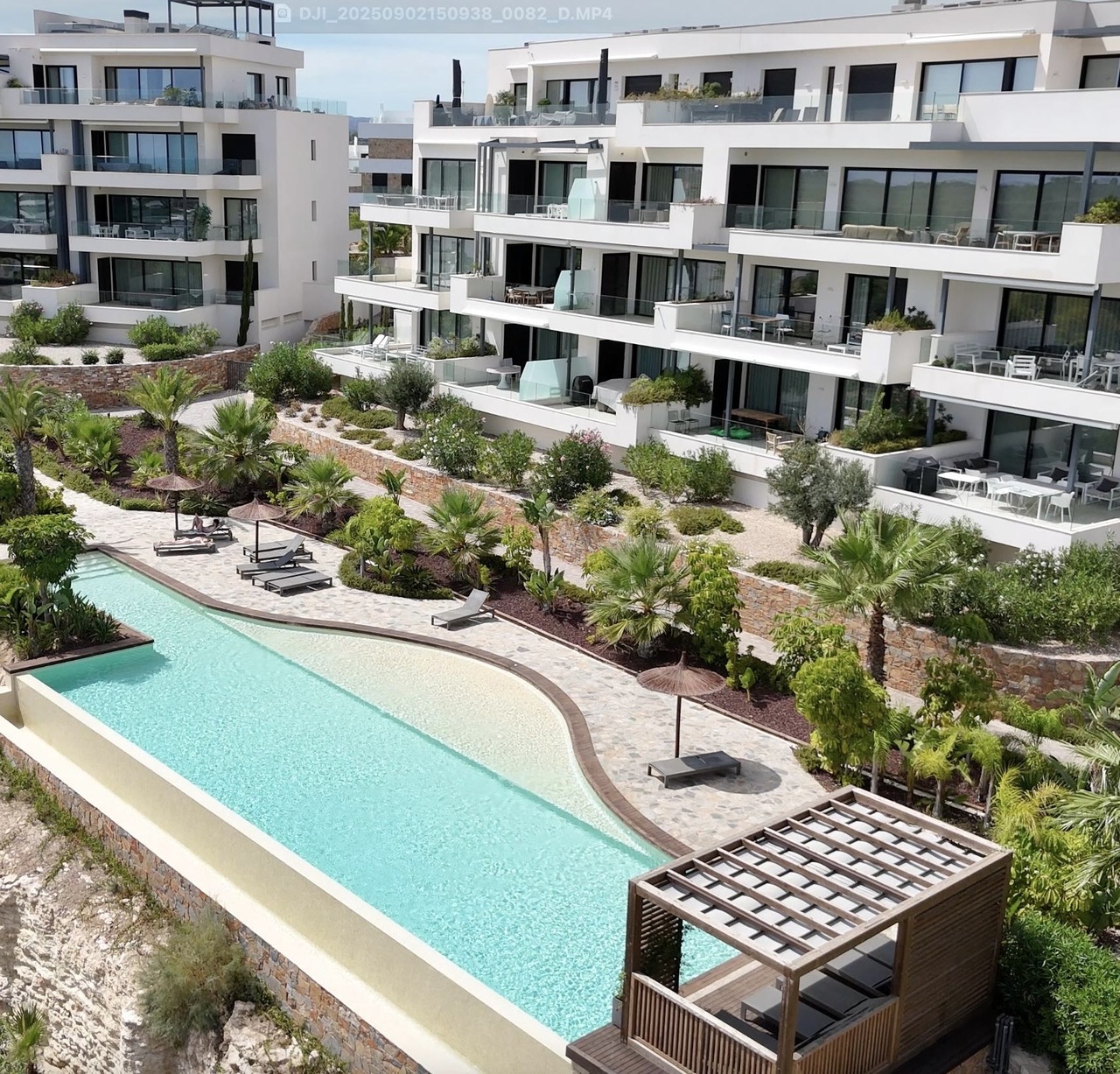 7380749c-ef41-4225-8e90-e097990d20f8_xlarge Apartment for Sale in Las Colinas Golf, Alicante