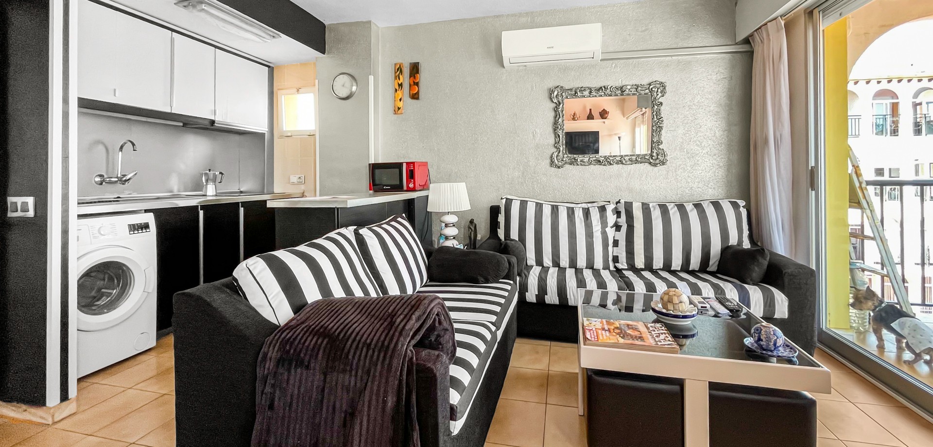 Apartment for Sale in Torrevieja, Alicante