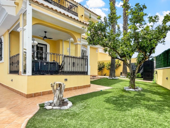 Villa for Sale in Orihuela Costa, Alicante