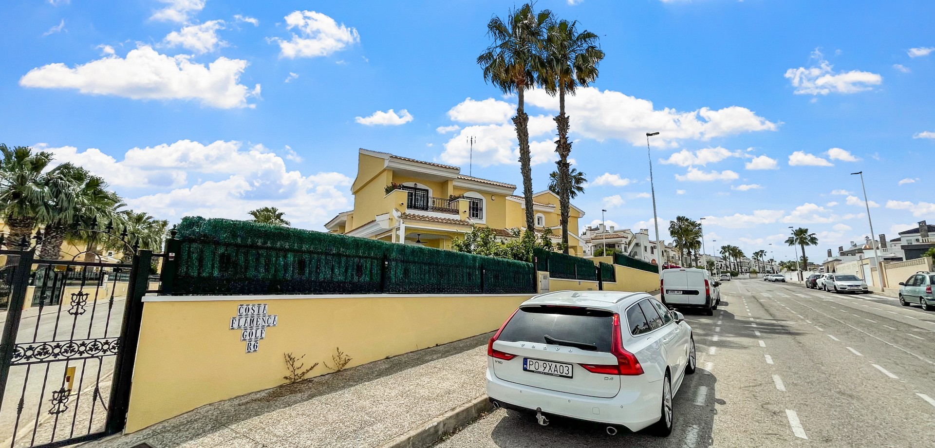 Villa for Sale in Orihuela Costa, Alicante
