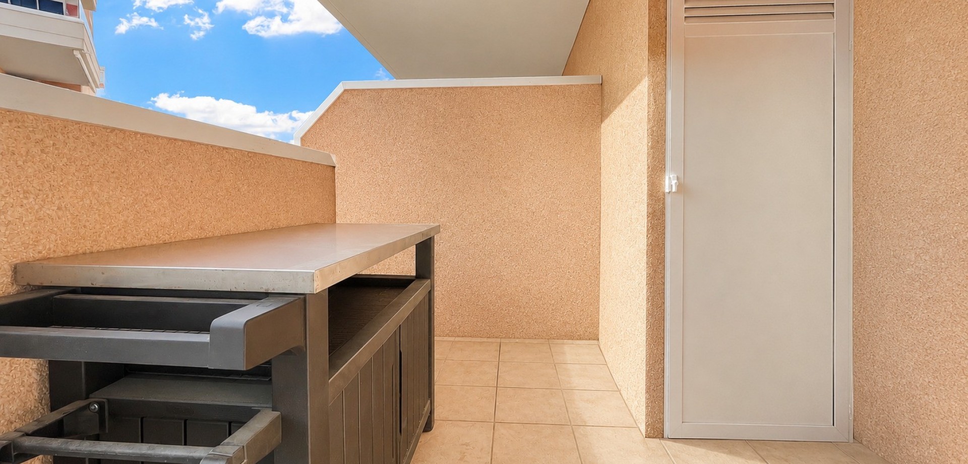 Apartment for Sale in Guardamar del Segura, Alicante