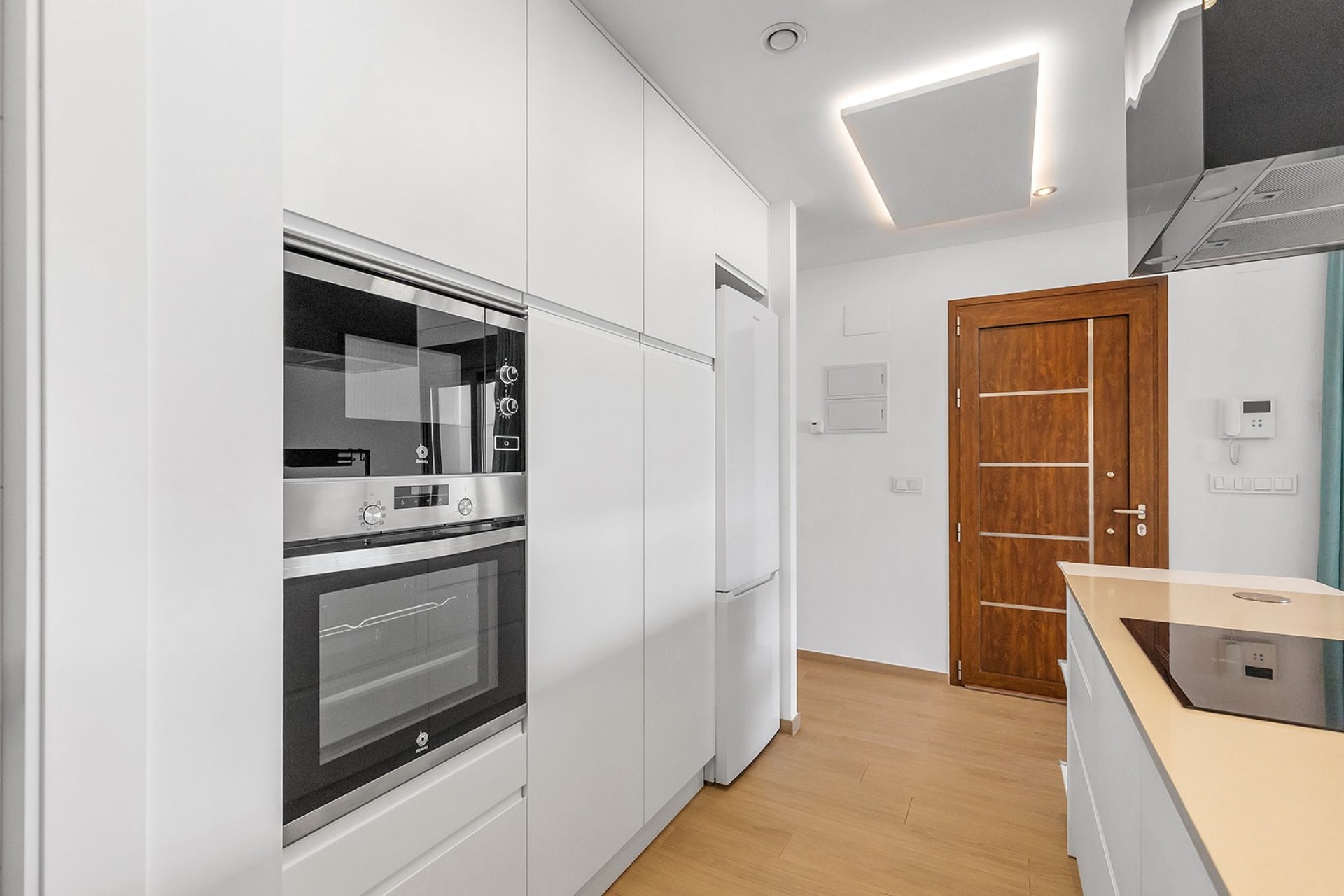 Villa for Sale in Benijofar, Alicante