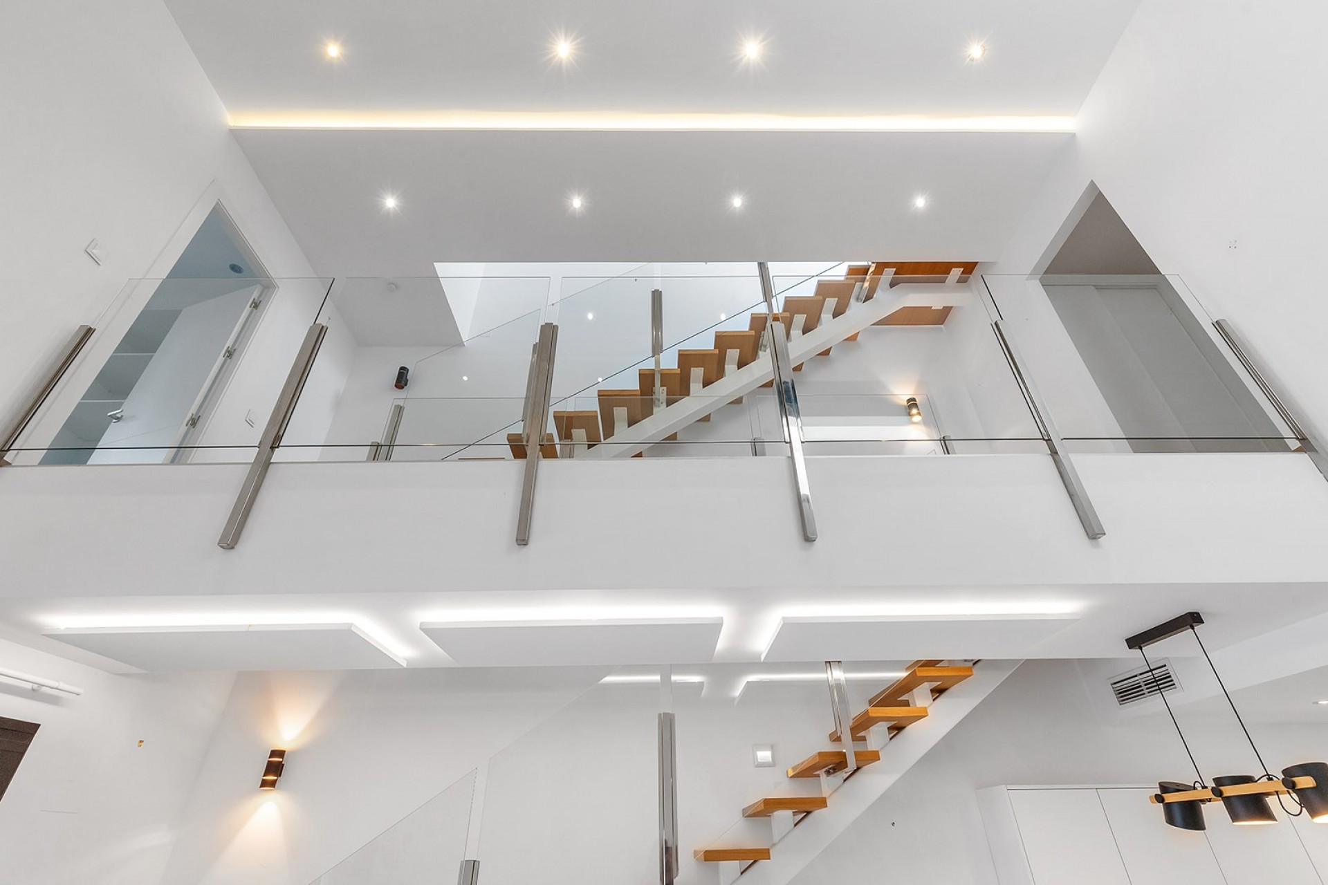 Villa for Sale in Benijofar, Alicante