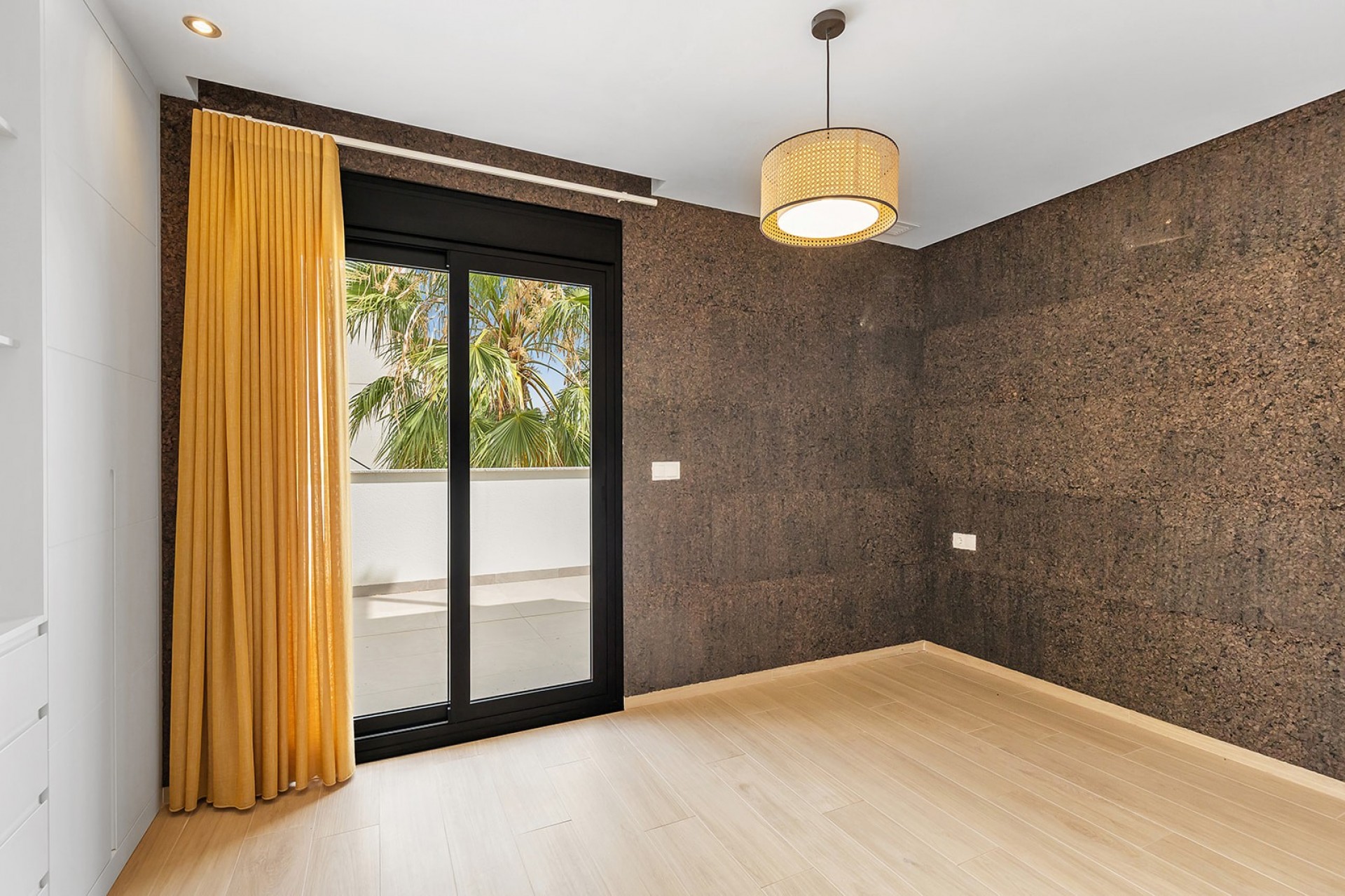 Villa for Sale in Benijofar, Alicante