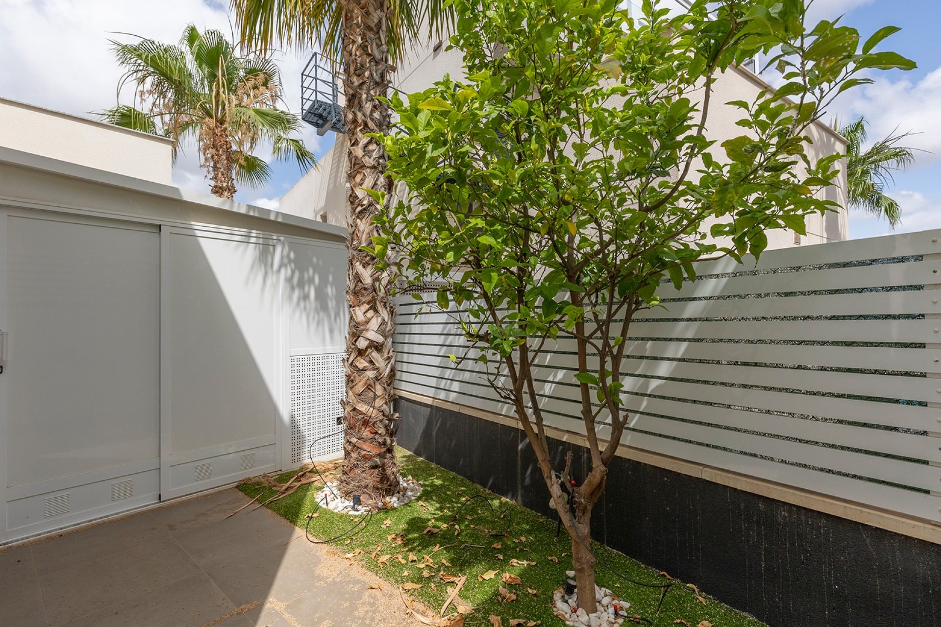 Villa for Sale in Benijofar, Alicante