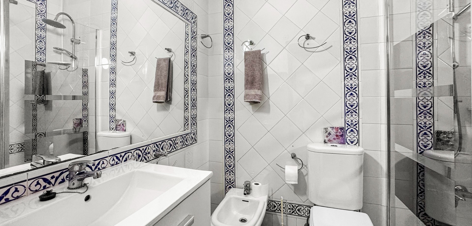 Bungalow for Sale in Torrevieja, Alicante