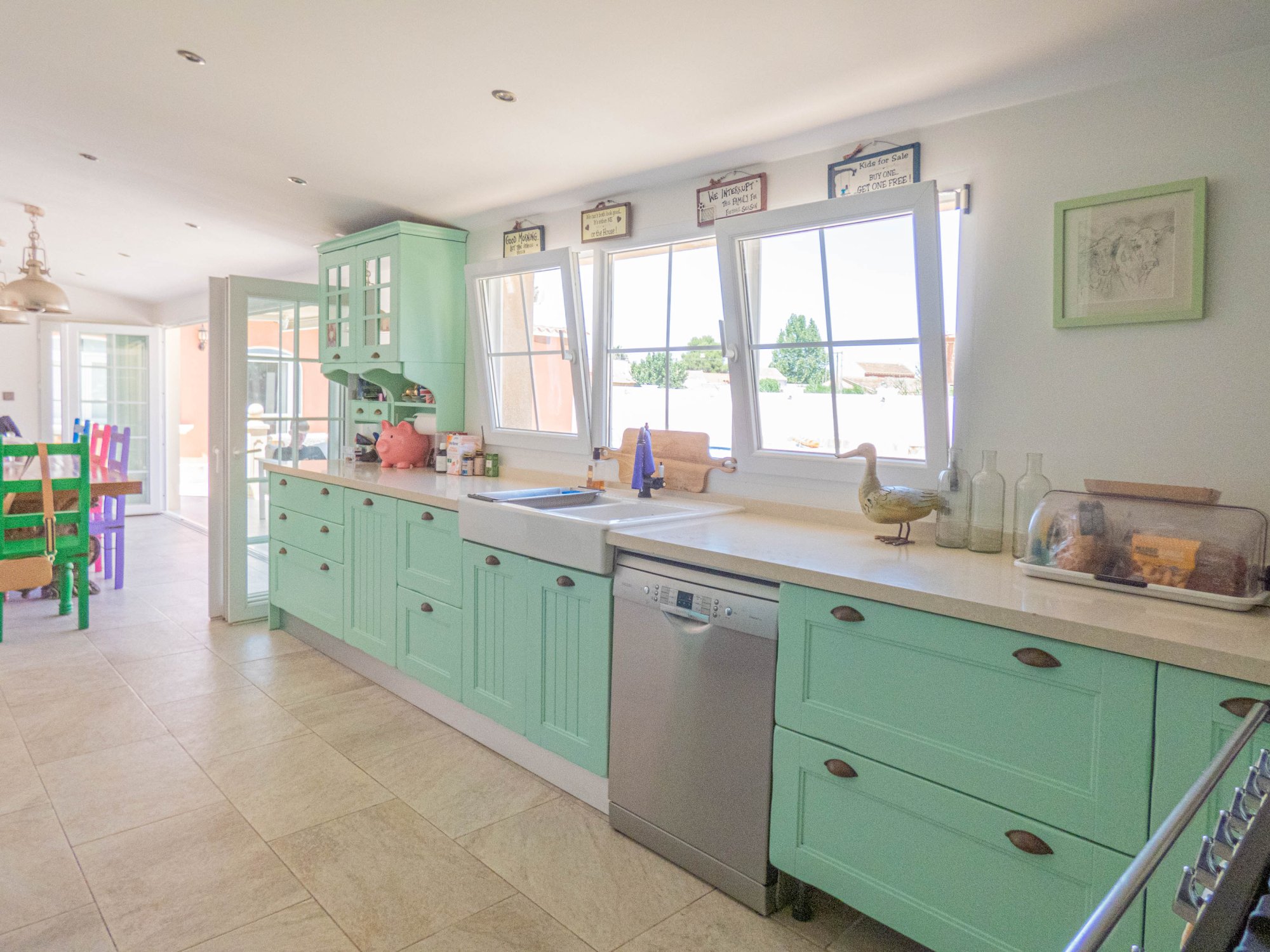 Villa for Sale in Heredades, Alicante