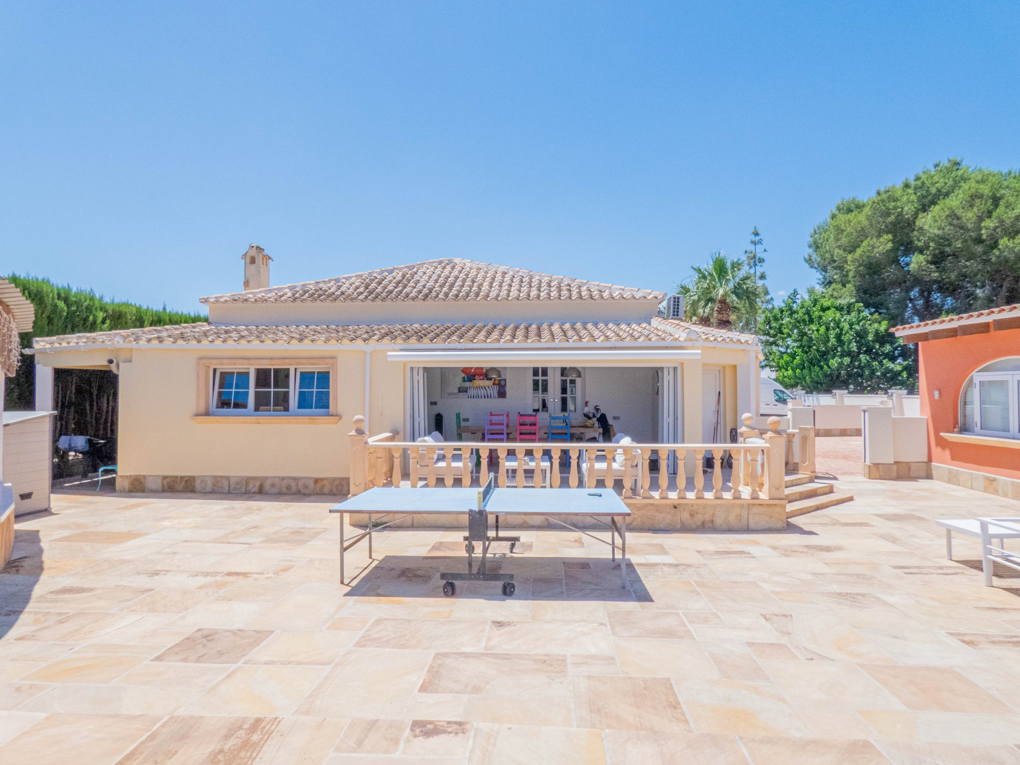 Villa for Sale in Heredades, Alicante