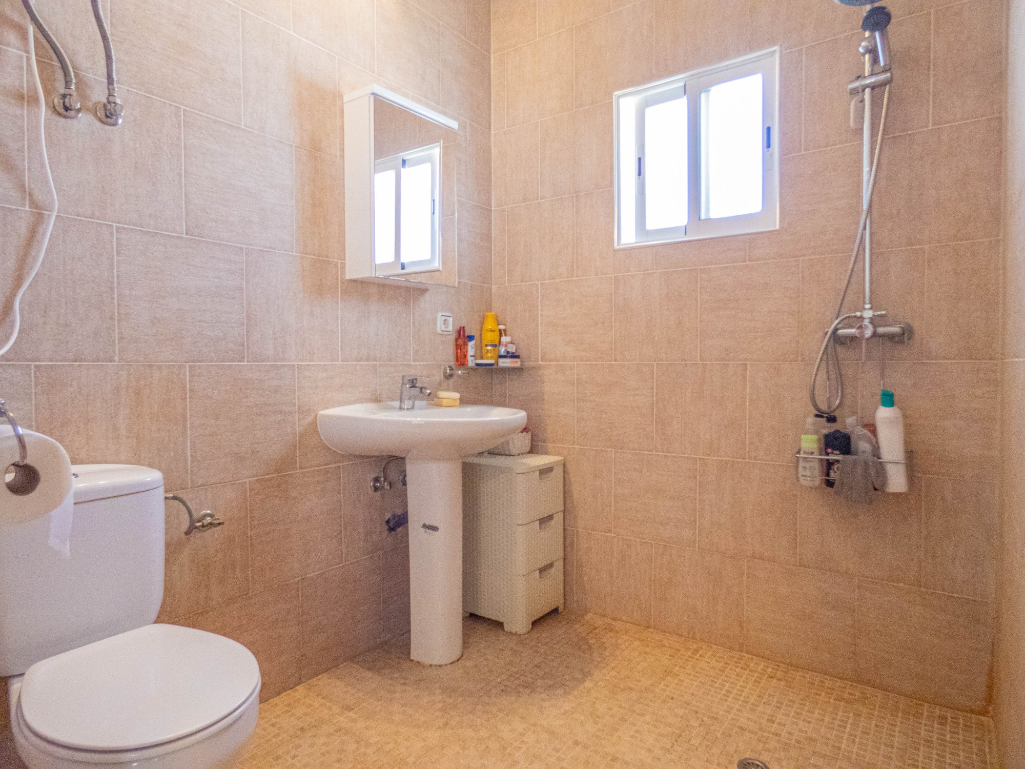 Villa for Sale in Heredades, Alicante