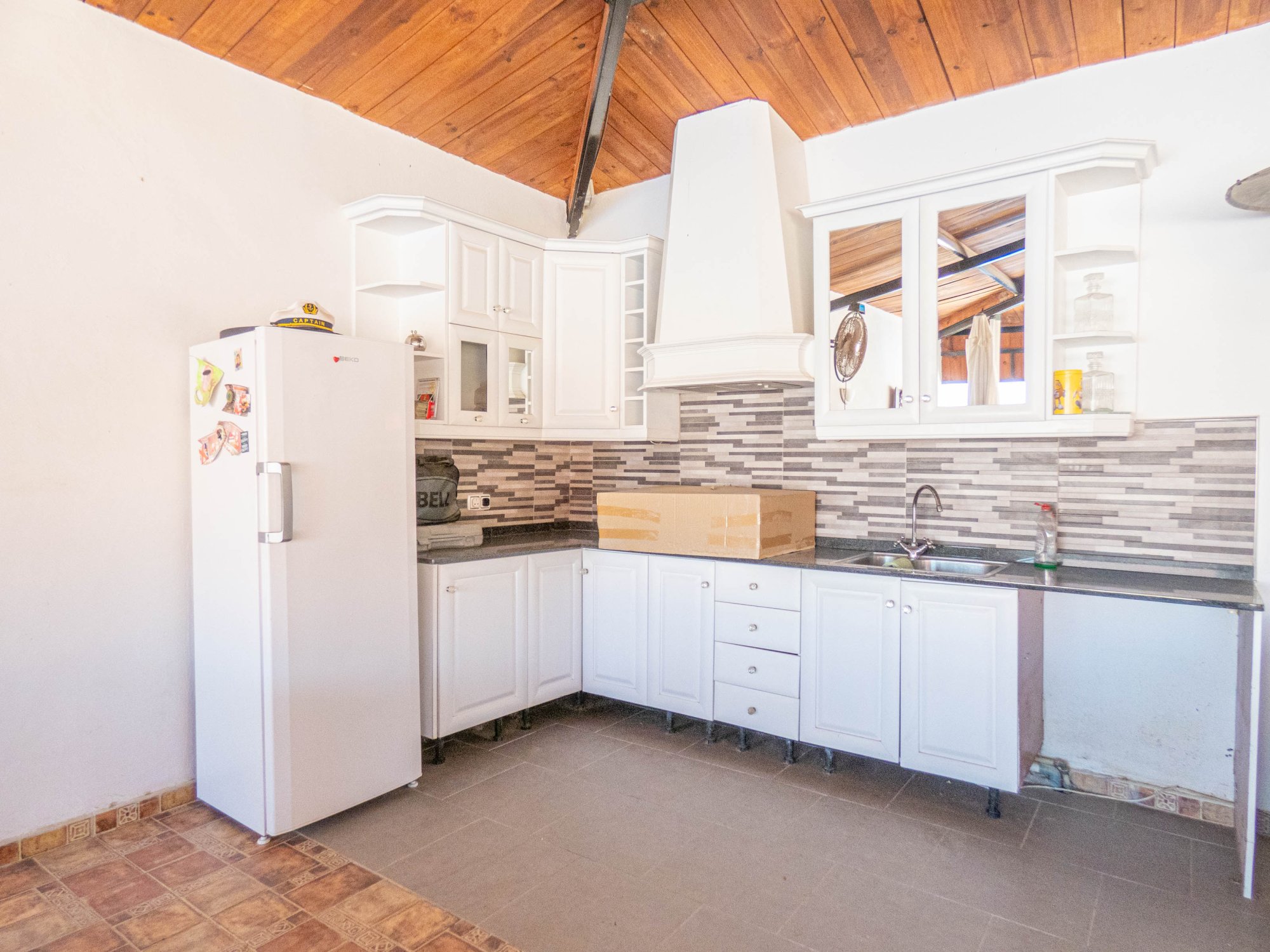 Villa for Sale in Heredades, Alicante