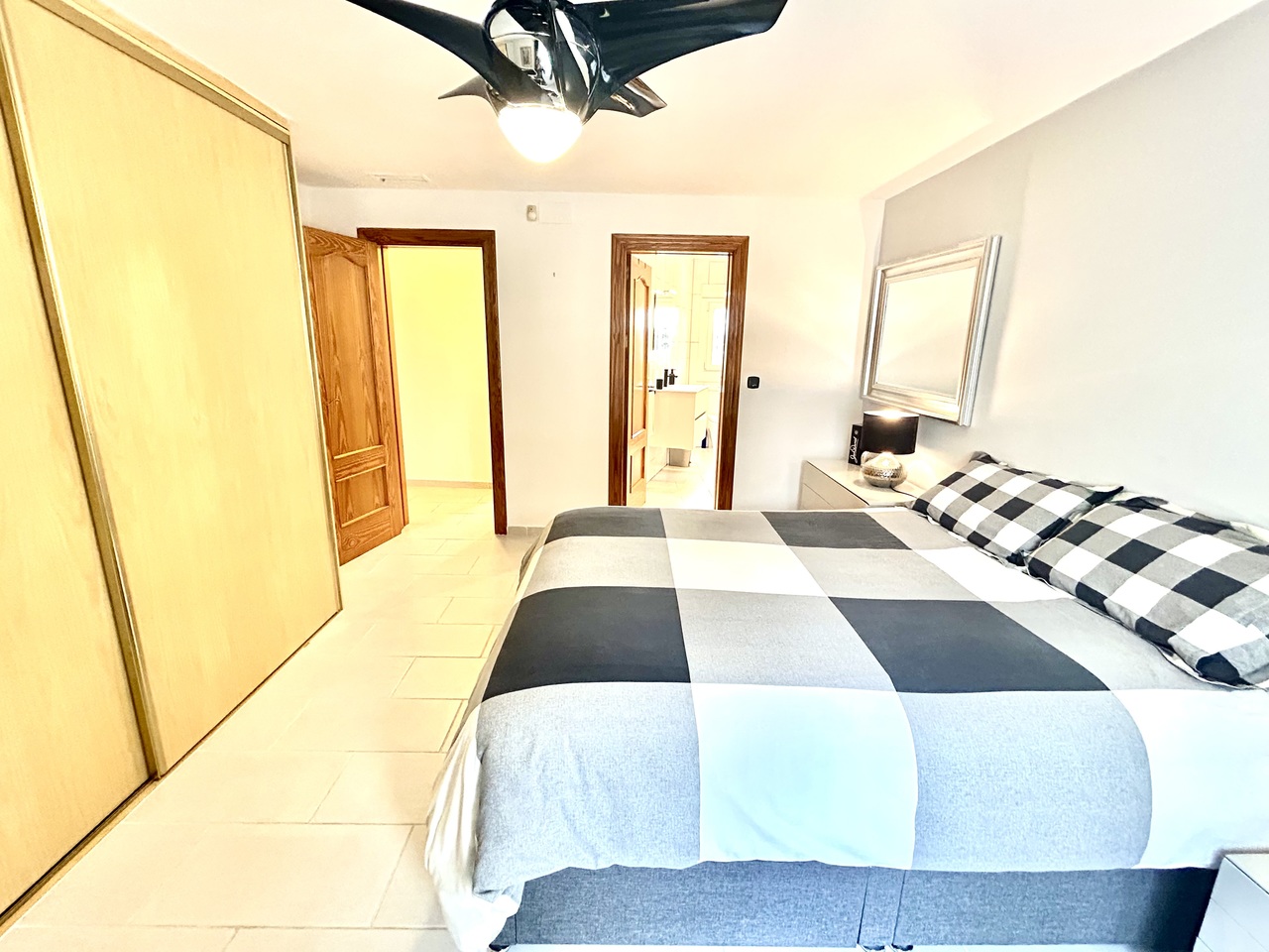 Villa for Sale in Catral, Alicante