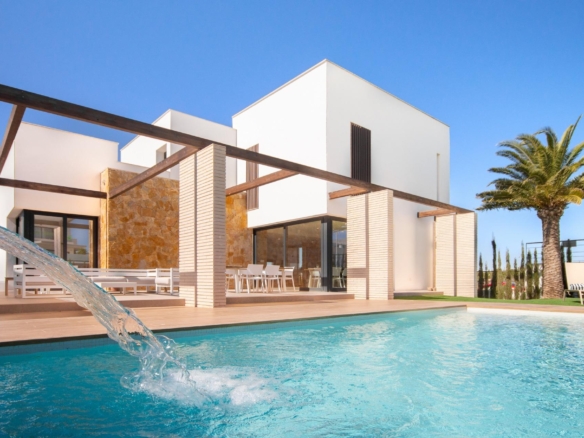 LUXURY VILLA ON THE BEACH
