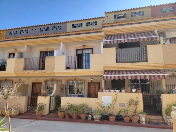Villa for Sale in San Miguel de Salinas, Alicante